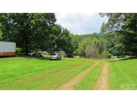 2314 Mitchell Dr, Hickory, NC 28602 photo 14