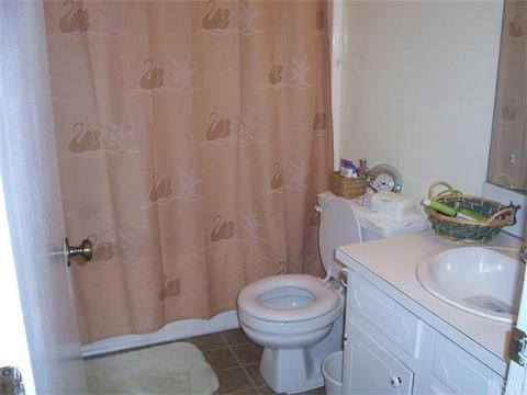 408 E Klutz St, Maiden, NC 28650 photo 15