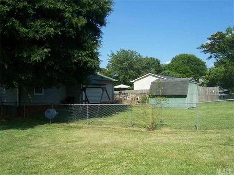 408 E Klutz St, Maiden, NC 28650 photo 12