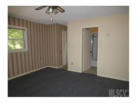 205 7th St, Conover, NC 28613 photo 8