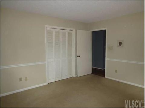205 7th St, Conover, NC 28613 photo 5