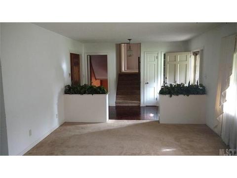 313 2nd Ave, Conover, NC 28613 photo 3