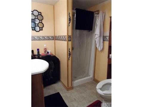 1291 Trinity Pl, Granite Falls, NC 28630 photo 10