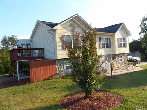 1291 Trinity Pl, Granite Falls, NC 28630 photo 2