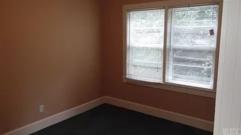 3 Rd Ne Ave NE, Conover, NC 28613 photo 12