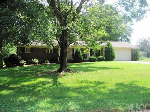 910 E 23rd St, Newton, NC 28658 photo 1