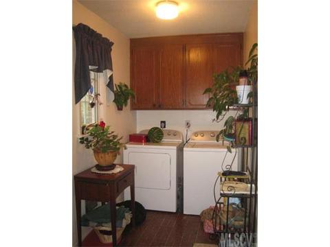 910 E 23rd St, Newton, NC 28658 photo 6