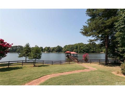 8817 Hearthstone Ct, Terrell, NC 28682 photo 14