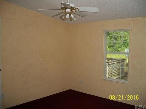 196 Bethlehem School Rd, Hickory, NC 28601 photo 4