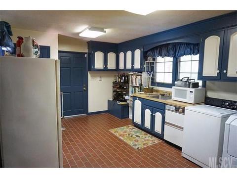 508 6th St, Conover, NC 28613 photo 3
