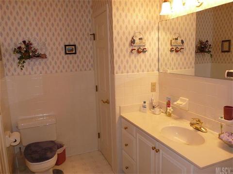 1173 Creekside Dr, Conover, NC 28613 photo 10