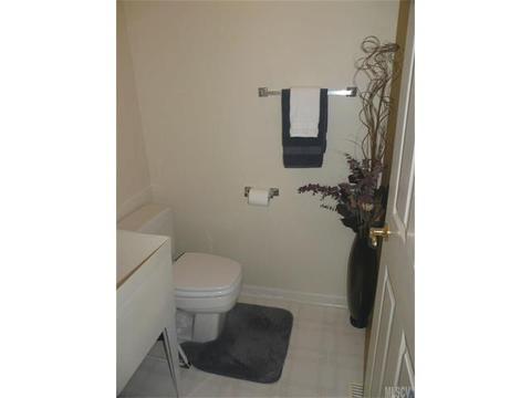 1173 Creekside Dr, Conover, NC 28613 photo 4