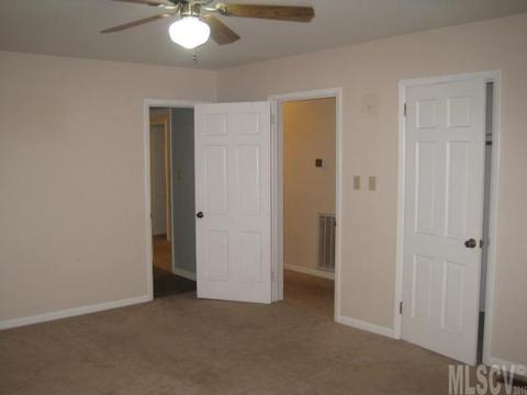 308 2nd Ave, Conover, NC 28613 photo 3