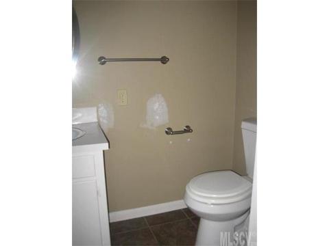 308 2nd Ave, Conover, NC 28613 photo 11