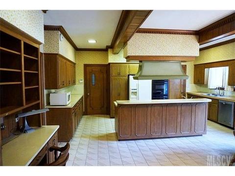 219 8th St, Conover, NC 28613 photo 24