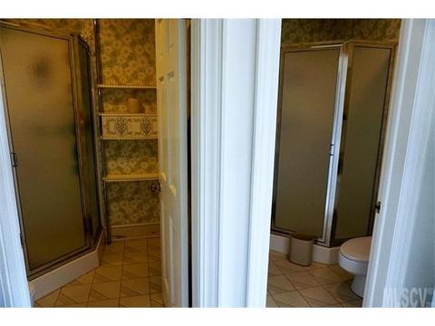 219 8th St, Conover, NC 28613 photo 3