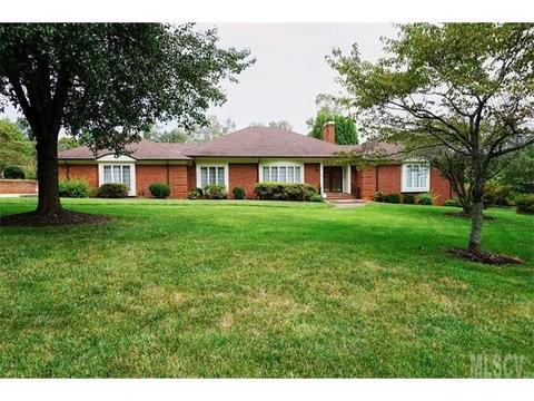 219 8th St, Conover, NC 28613 photo 1