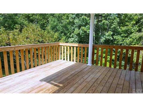 5149 Mill Pond Dr, Conover, NC 28613 photo 4