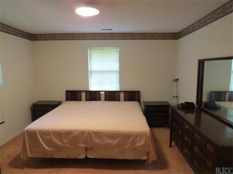 635 Fox Mountain Rd, Hiddenite, NC 28636 photo 8