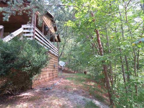 635 Fox Mountain Rd, Hiddenite, NC 28636 photo 2