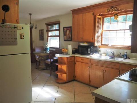 1978 12th St Dr, Hickory, NC 28601 photo 11