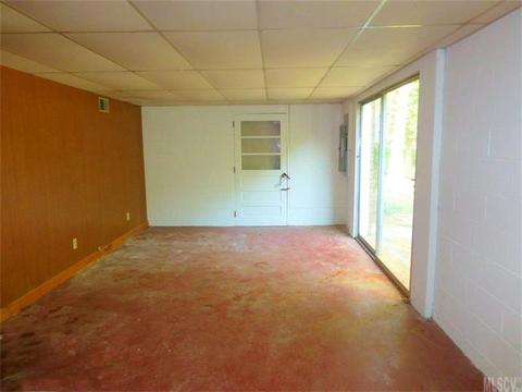 1007 2nd St, Conover, NC 28613 photo 12