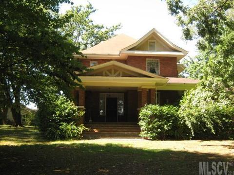 315 6th St, Conover, NC 28613 photo 4