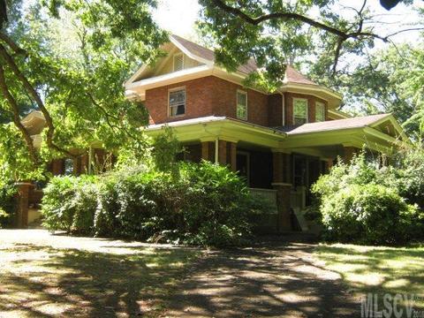 315 6th St, Conover, NC 28613 photo 3
