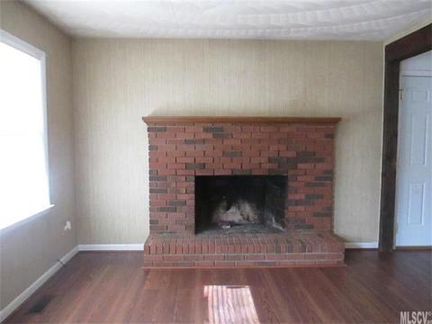 3367 Lester St, Conover, NC 28613 photo 6