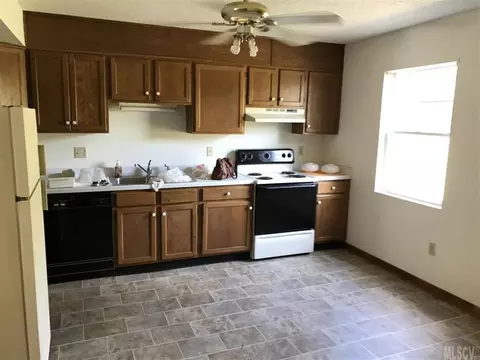 1525 14th Ne Ave NE, Hickory, NC 28601 photo 7