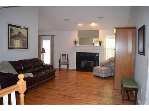 3203 6th Ne Ave NE, Conover, NC 28613 photo 3