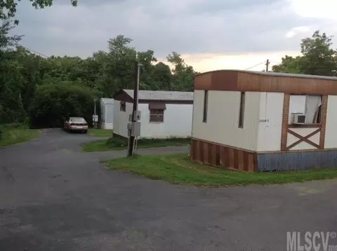 2006 Travis Rd, Conover, NC 28613 photo 3