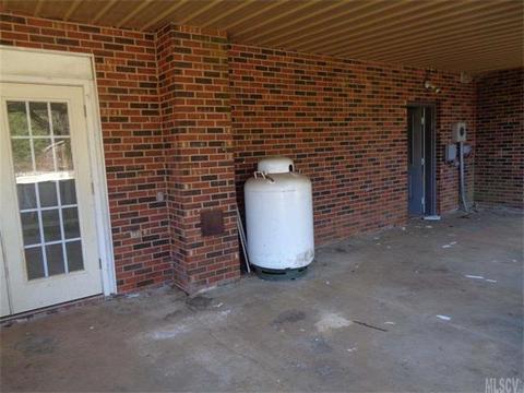 3176 E Maiden Rd, Maiden, NC 28650 photo 12