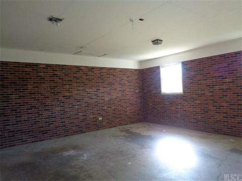3176 E Maiden Rd, Maiden, NC 28650 photo 4