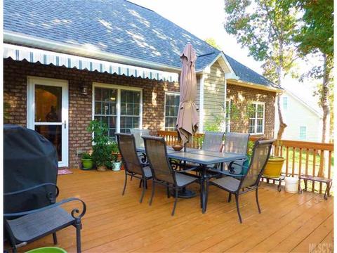 966 Maple Glen Dr, Conover, NC 28613 photo 14