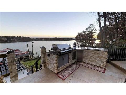 195 Mariners Pointe Ln, Hickory, NC 28601 photo 14
