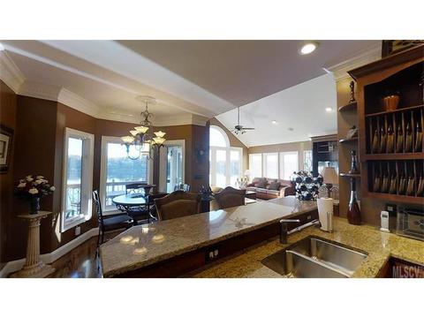 195 Mariners Pointe Ln, Hickory, NC 28601 photo 23