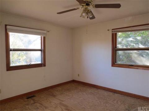 1305 Morehead St, Conover, NC 28613 photo 16