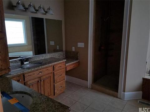 206 9th St, Conover, NC 28613 photo 6