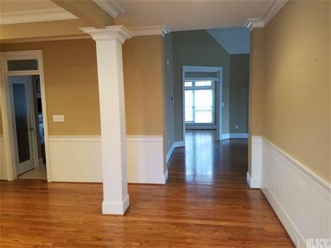 206 9th St, Conover, NC 28613 photo 2
