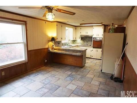 225 4th St, Conover, NC 28613 photo 20