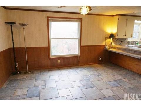 225 4th St, Conover, NC 28613 photo 24