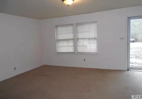 2023 4th Ne St NE, Hickory, NC 28601 photo 17