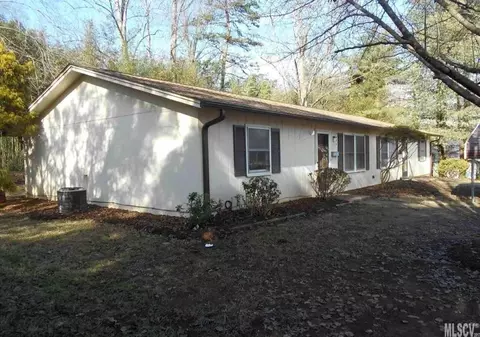 2023 4th Ne St NE, Hickory, NC 28601 photo 2
