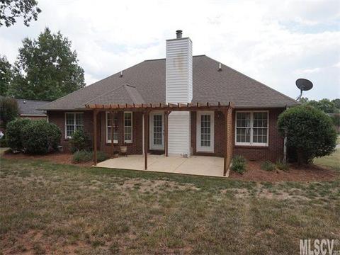 815 5th St, Conover, NC 28613 photo 2
