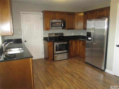 1736 Redberry Ln, Conover, NC 28613 photo 13