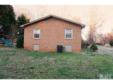 409 3rd Ave, Conover, NC 28613 photo 13