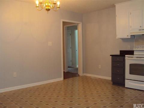 806 Gemcrest Dr, Conover, NC 28613 photo 7