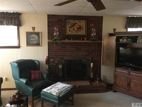 601 Rock Barn Rd, Conover, NC 28613 photo 6