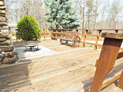 3823 Sedgefield Dr, Conover, NC 28613 photo 9